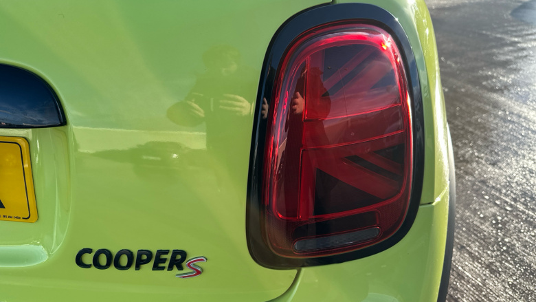 MINI Convertible 2.0 Cooper S Sport 2dr Petrol Convertible